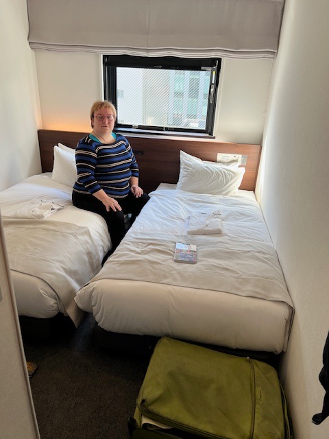 Malý hotelový pokoj