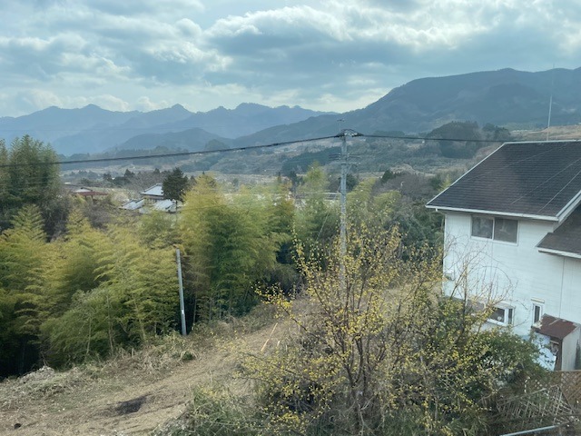 Hory viděné z vlaku