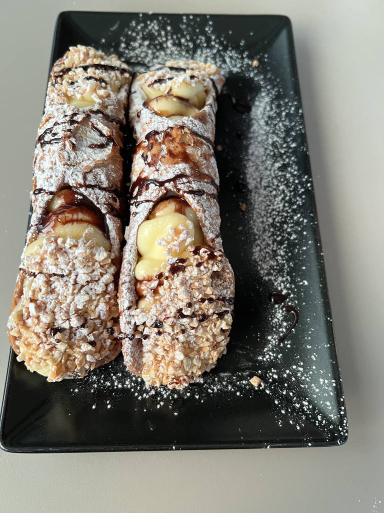 Obrovské cannoli na rozloučenou